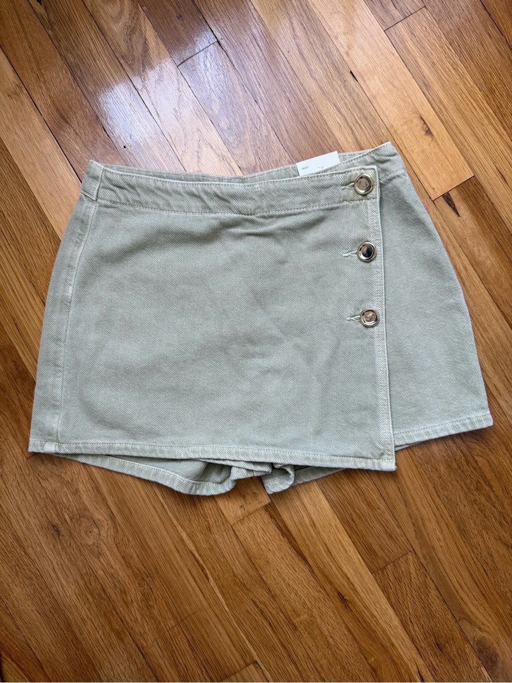 Zara Sage Green Button-Detail Skort